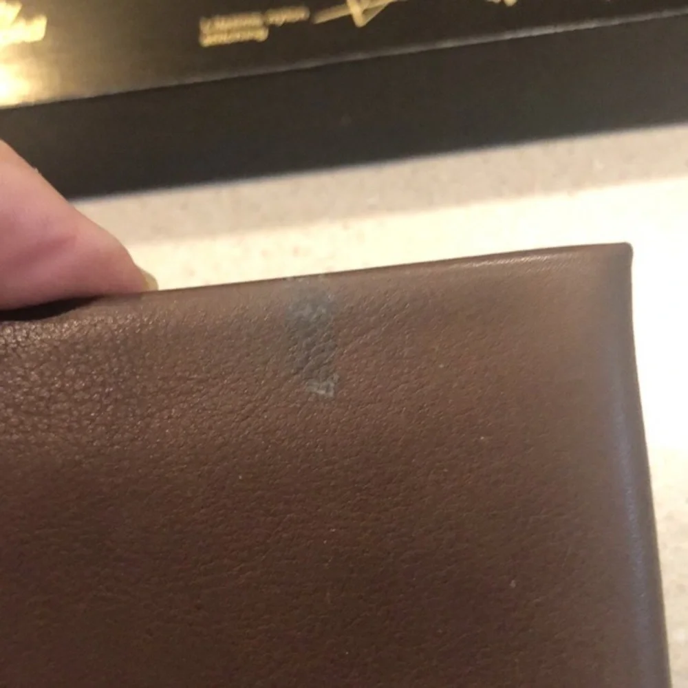 VINTAGE AMITY CASHMERE CALFSKIN BILLFOLD BROWN
